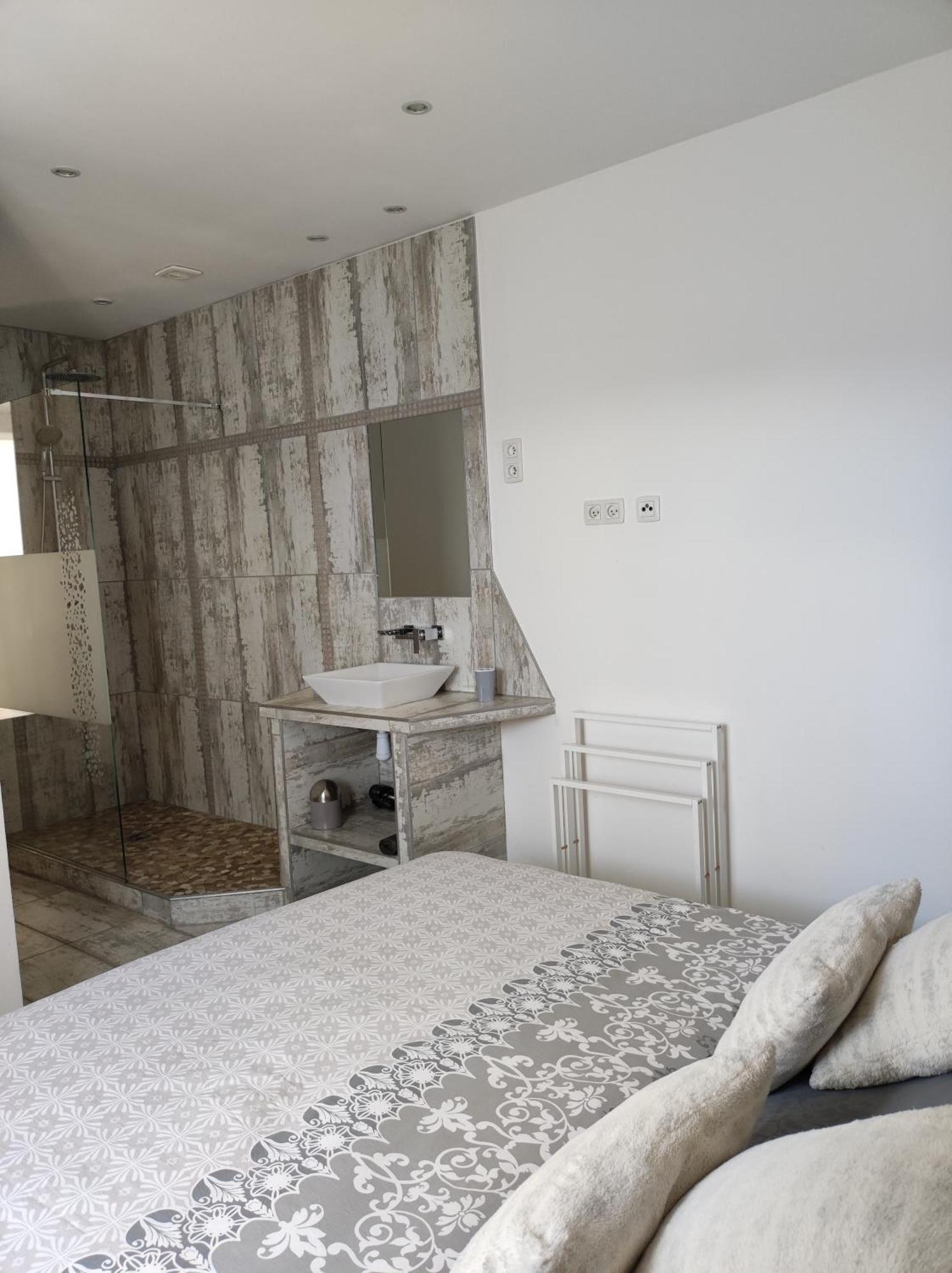 Appartement Abadie Баньер-де-Бигор Номер фото